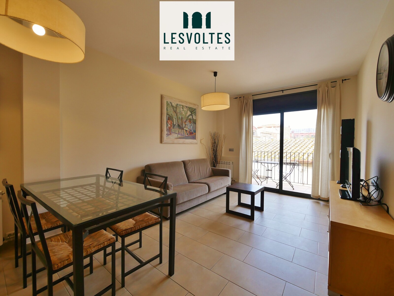 DUPLEX DE 2 HABITACIONES CON TERRAZA EN VENTA EN PALAFRUGELL