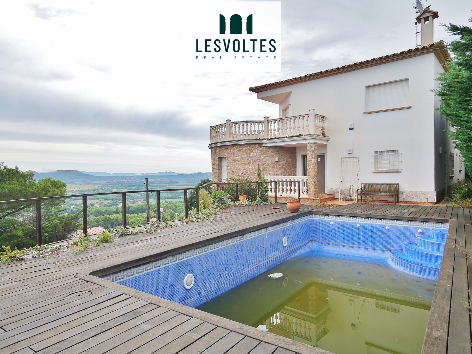 MAGNIFICENT VILLA WITH POOL AND SEA VIEWS IN MAS TOMASÍ – PALS