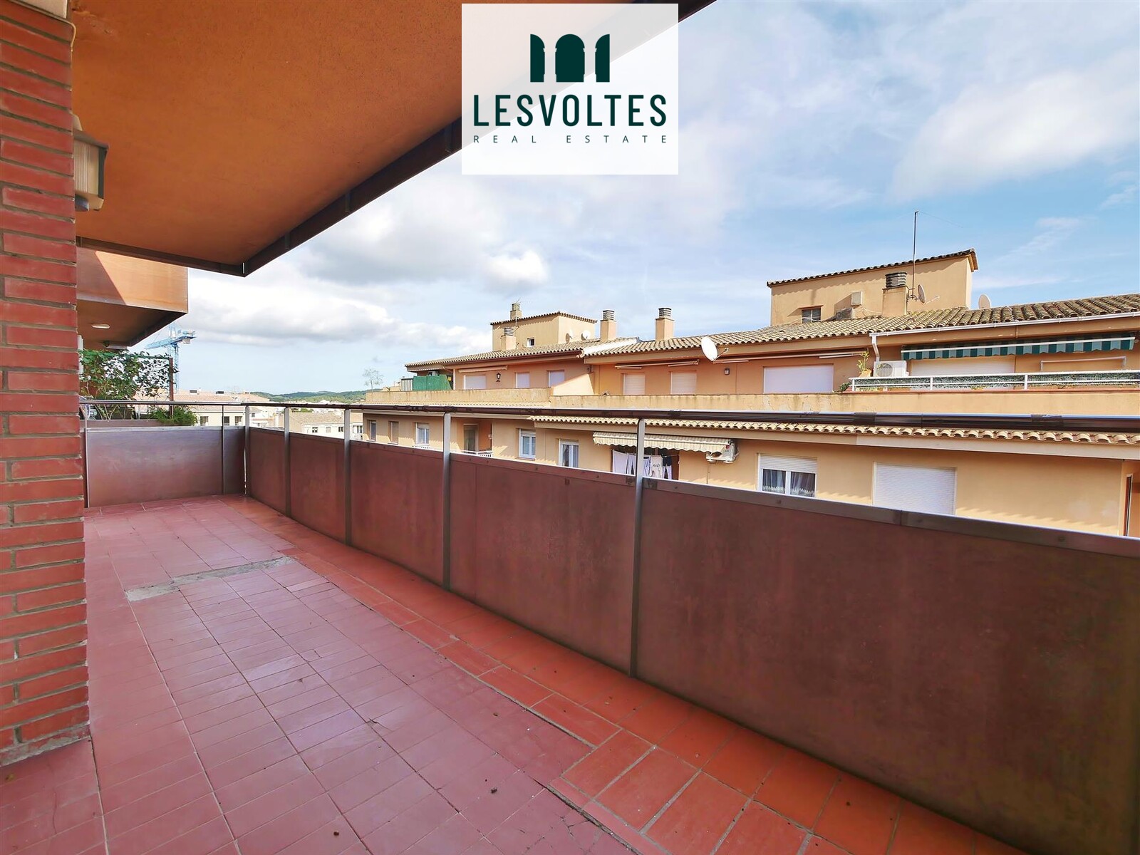 EN SUBHASTA! PIS DE 4 DORMITORIS AMB TERRASSA I XEMENEIA EN VENDA A PALAFRUGELL