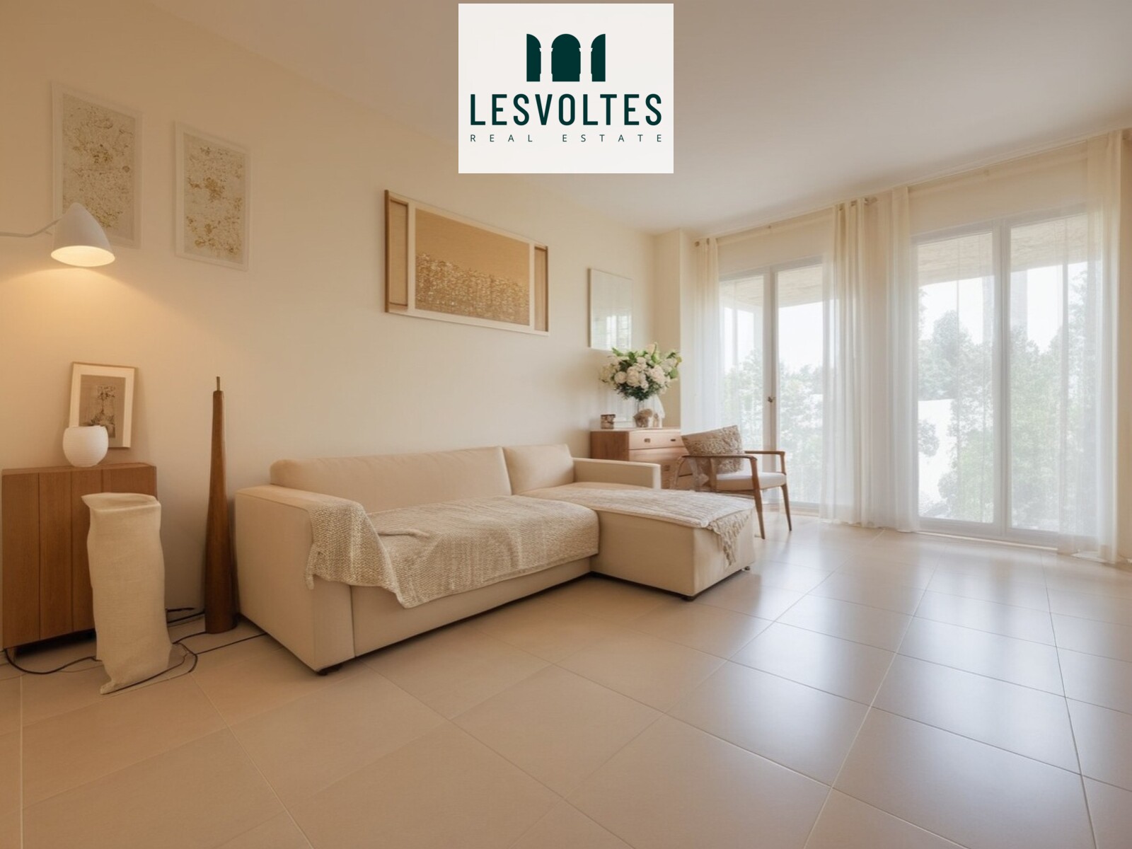 COZY 98-SQUARE-METER APARTMENT WITH THREE BEDROOMS IN PALAFRUGELL