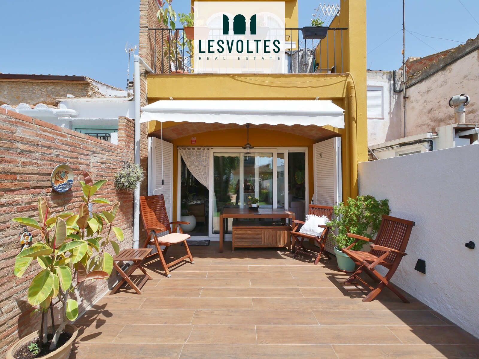 CHARMING 145M2 VILLAGE HOUSE WITH GARDEN IN THE CENTRE OF PALAFRUGELL