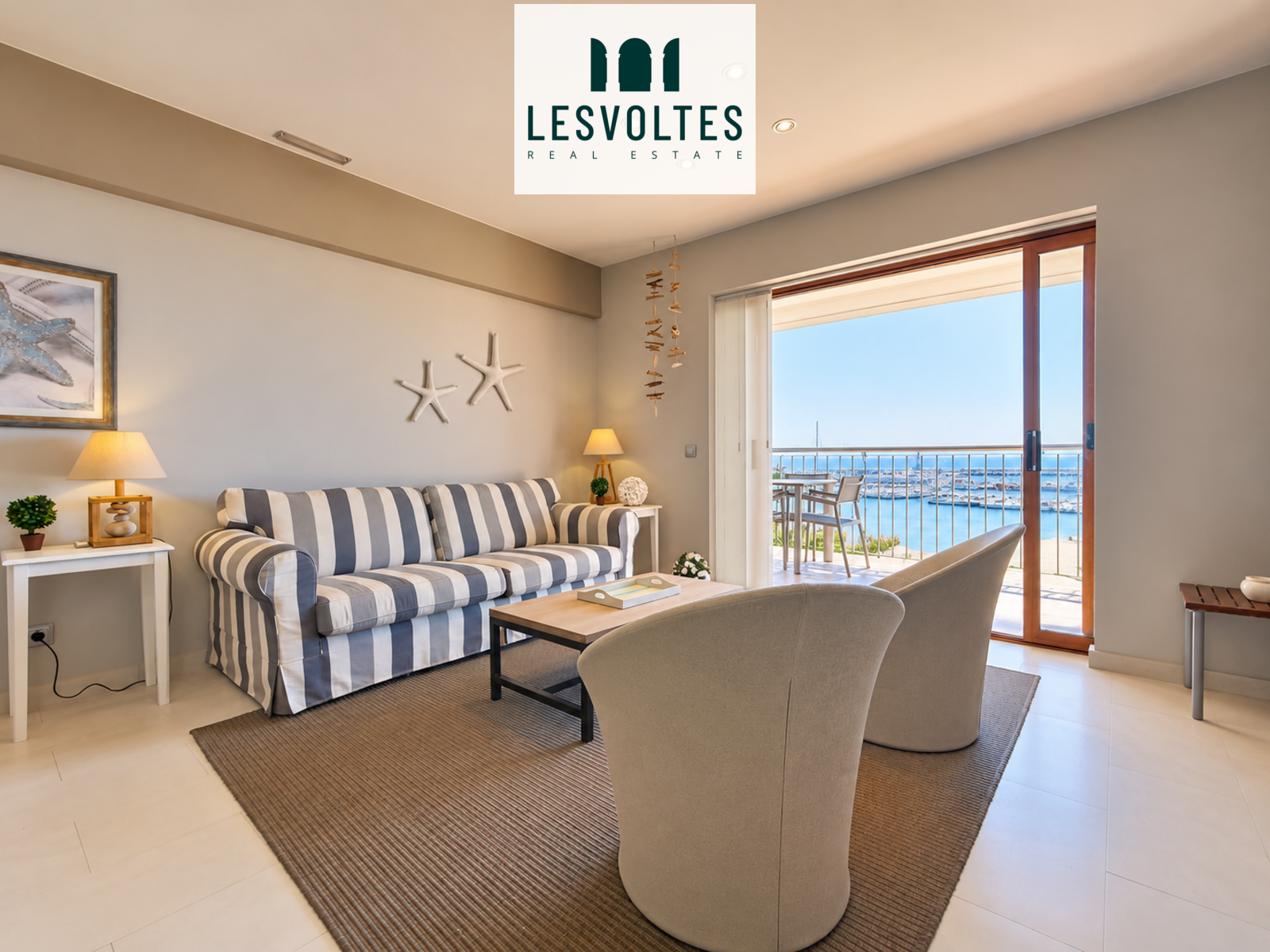 MAGNIFICIENT FLAT WITH VIEWS OF THE SEA AND THE MARINA ON THE PASEO DE PALAMÓS, RIGHT IN THE HEART OF THE TOWN