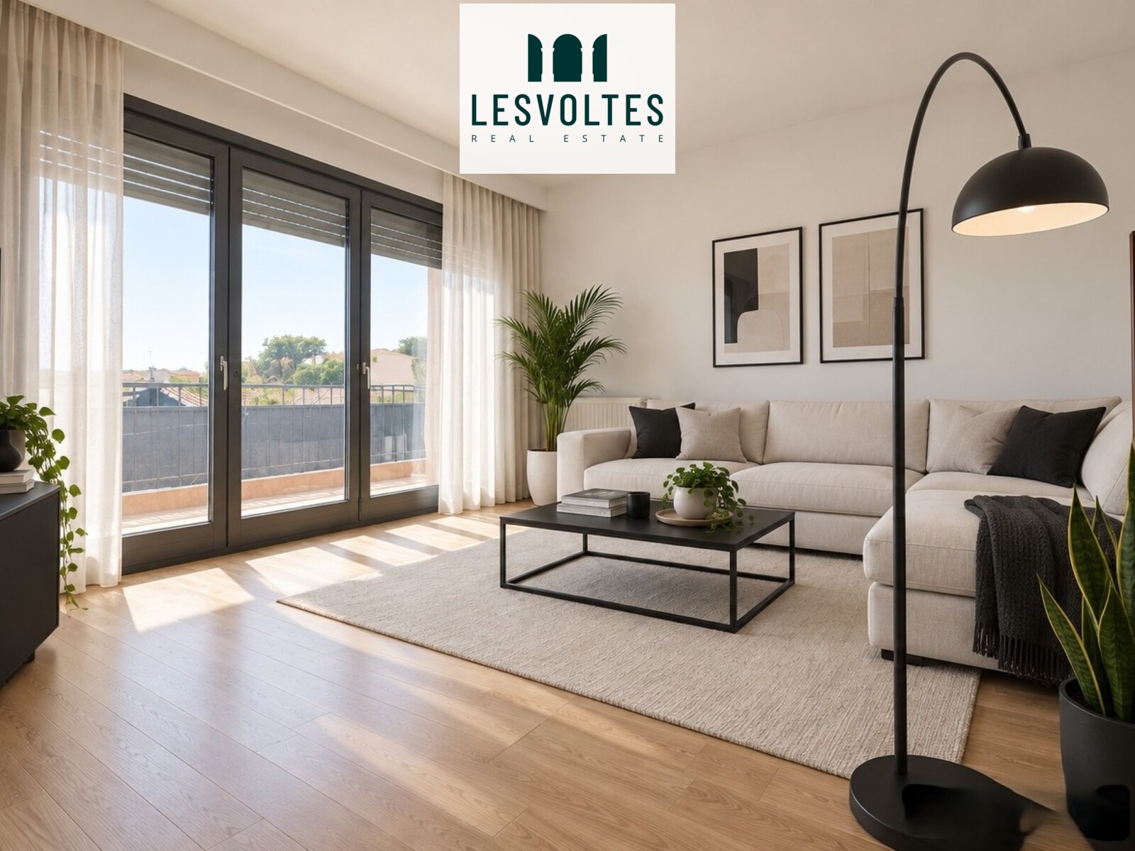 AMPLIO PISO DE 83 M² CON BALCÓN Y TERRAZA EN PALAFRUGELL